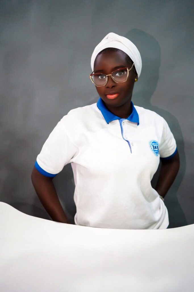 whatsapp image 2025 12 22 at 13.41.58 1 1365x2048